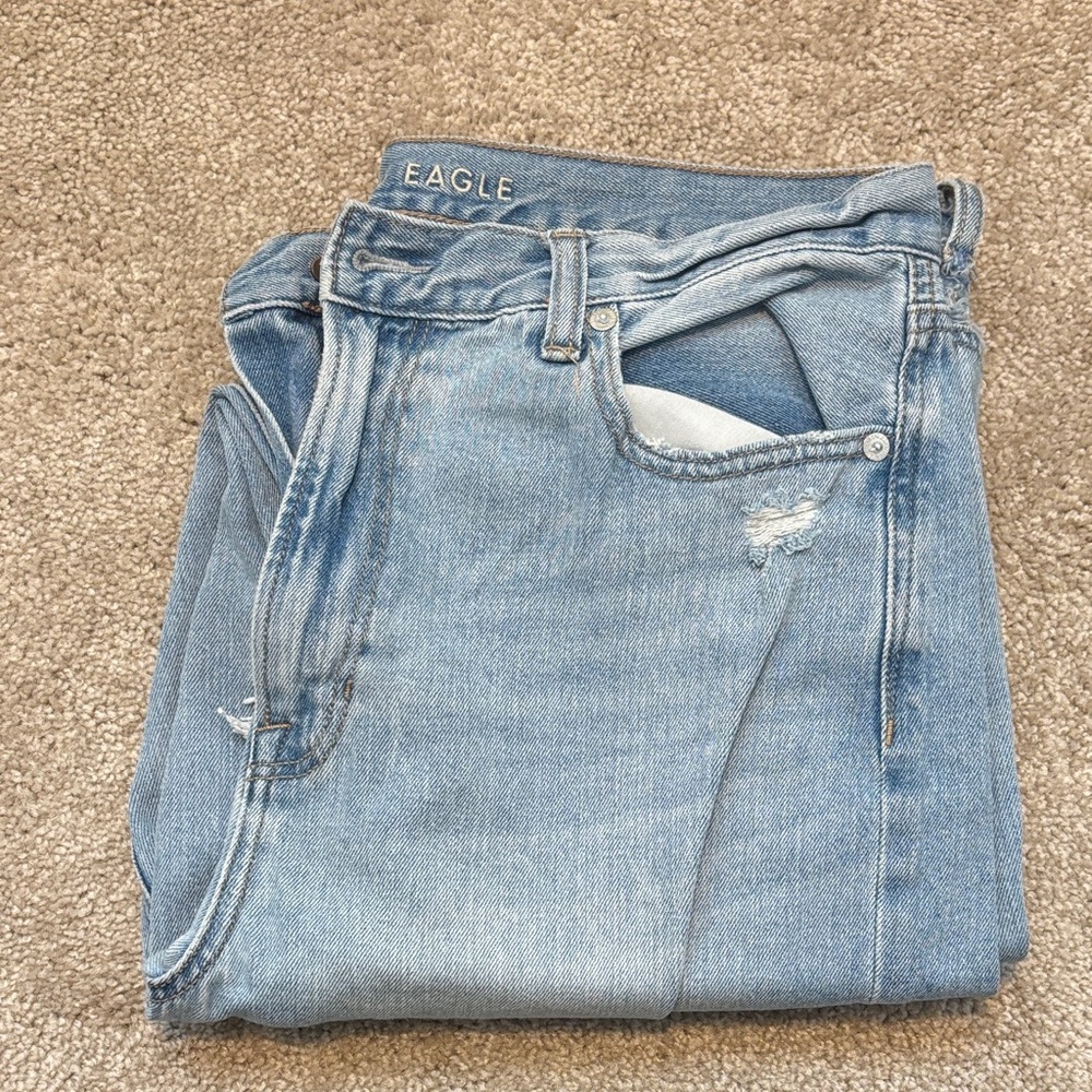 American Eagle Outfitters Light Blue Mom Jeans
